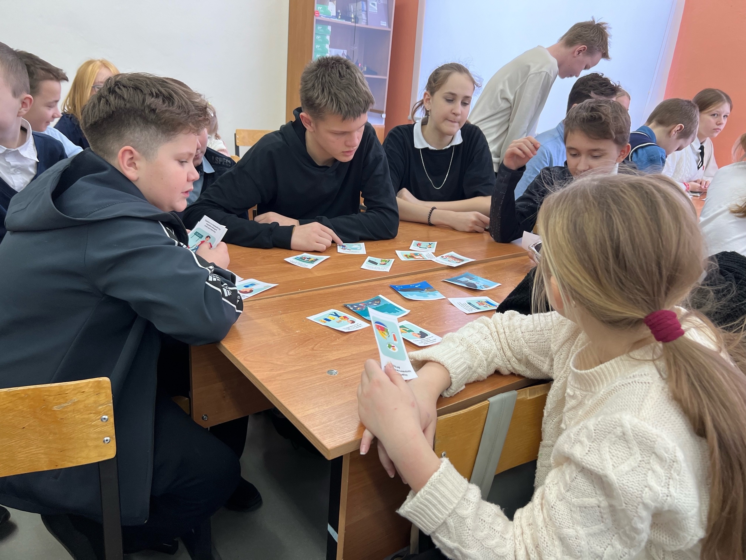 Продолжаем проводить экоуроки Продолжаем проводить экоуроки