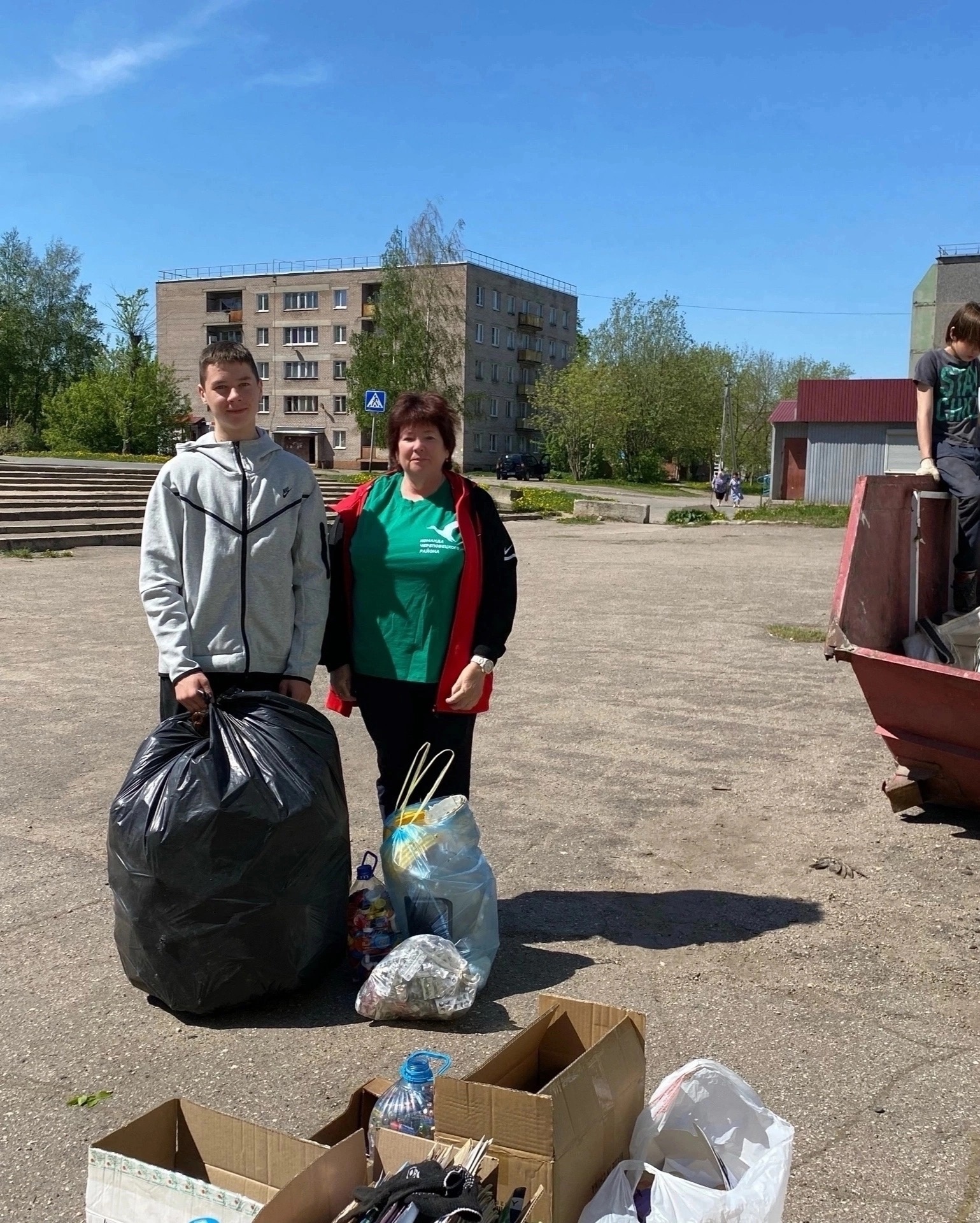 Акция по раздельному сбору в п. Малечкино Акция по раздельному сбору в п. Малечкино
