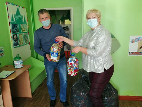 Два года нашим радужным крышечкам! Два года нашим радужным крышечкам!