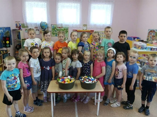 Два года нашим радужным крышечкам! Два года нашим радужным крышечкам!