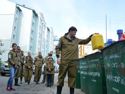 За вывозом мусора в Салехарде будут следить жучки-шпионы